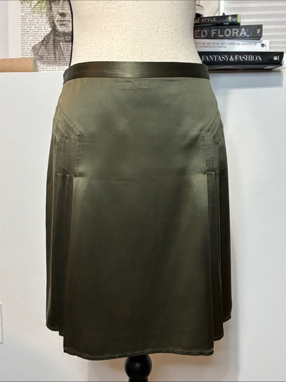 Banana Republic Silk Skirt